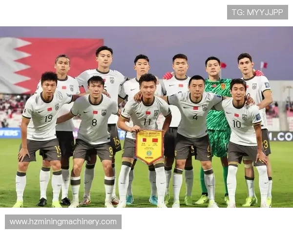 中国男足世预赛关键战来临主帅调整阵容力争出线球迷期待表现提升