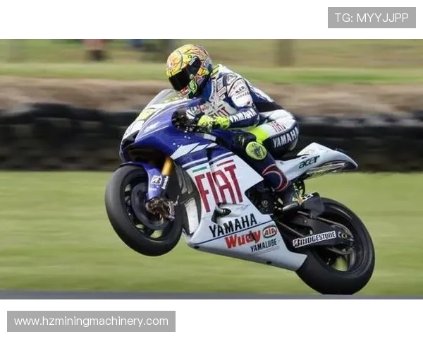 摩托车大奖赛新赛季开启 硬派车手与创新技术碰撞赛道争锋